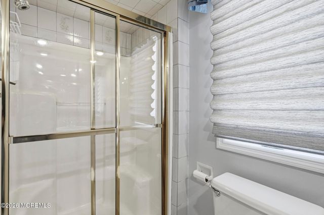 640 Beachwood Avenue, Toms River, NJ 08753