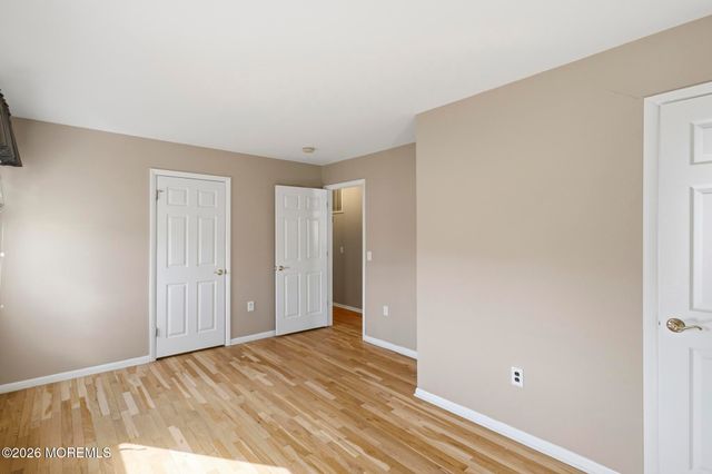 640 Beachwood Avenue, Toms River, NJ 08753