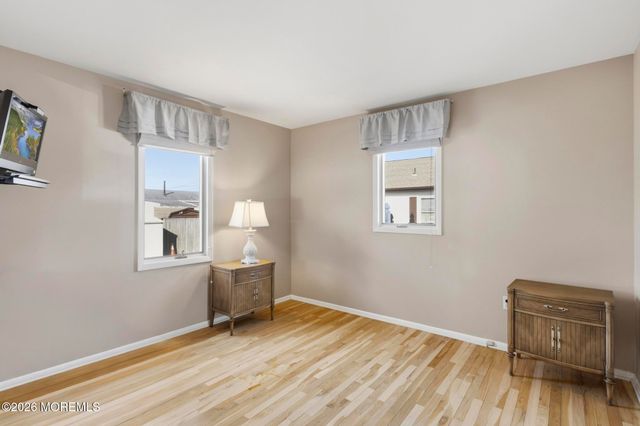 640 Beachwood Avenue, Toms River, NJ 08753