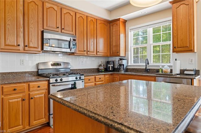 701 Sarasota ARCH, Chesapeake, VA 23322