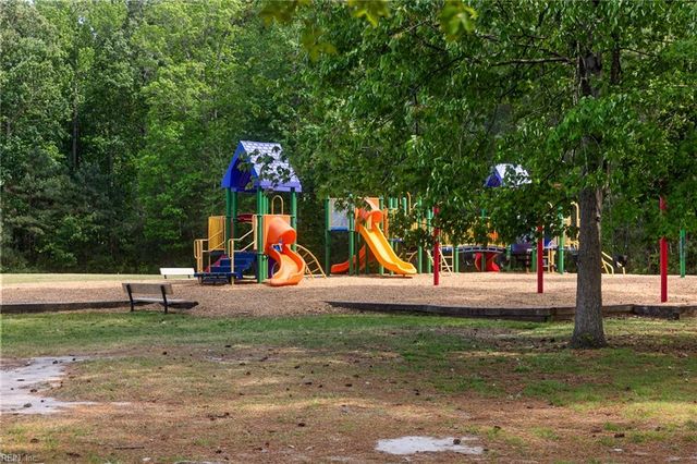 701 Sarasota ARCH, Chesapeake, VA 23322