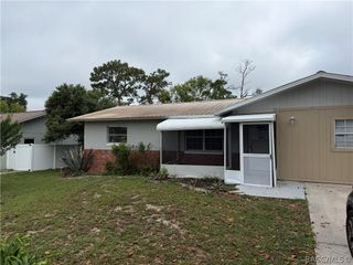 9 Michigan Street, Beverly Hills, FL 34465