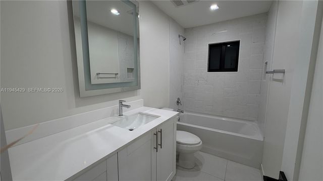 10553 SW 22nd Ter 10553, Miami, FL 33165