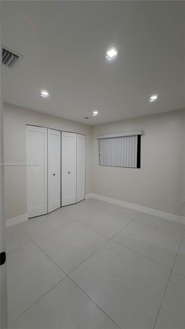 10553 SW 22nd Ter 10553, Miami, FL 33165