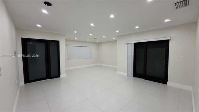 10553 SW 22nd Ter 10553, Miami, FL 33165