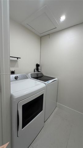 10553 SW 22nd Ter 10553, Miami, FL 33165