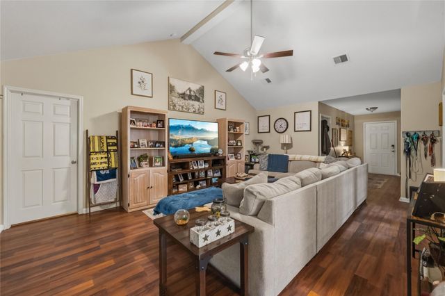 308 Lazy Pine Court, Conroe, TX 77304