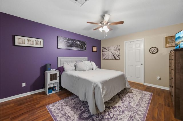 308 Lazy Pine Court, Conroe, TX 77304