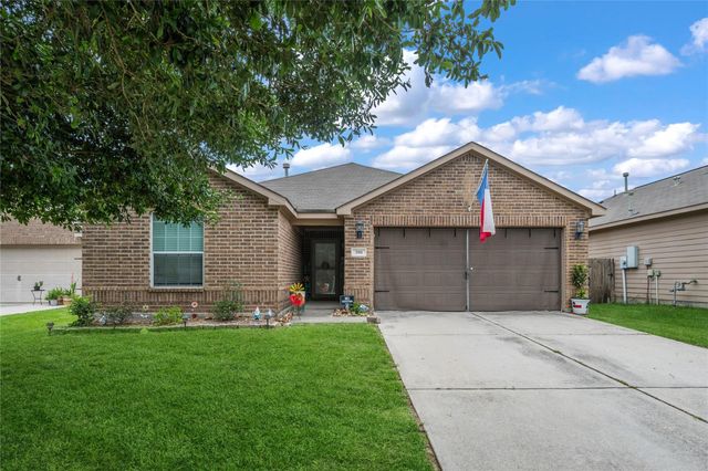 308 Lazy Pine Court, Conroe, TX 77304