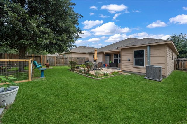 308 Lazy Pine Court, Conroe, TX 77304