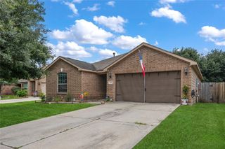 308 Lazy Pine Court, Conroe, TX 77304