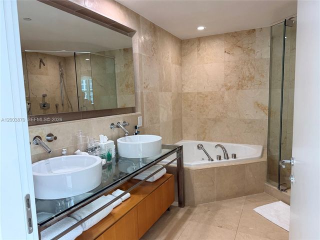 6000 Indian Creek Dr 10A, Miami Beach, FL 33140