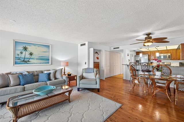 19010 GULF BOULEVARD 101, Indian Shores, FL 33785