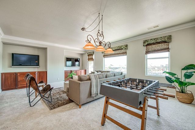 10745 E Landmark Way, Clovis, CA 93619