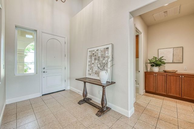 10745 E Landmark Way, Clovis, CA 93619