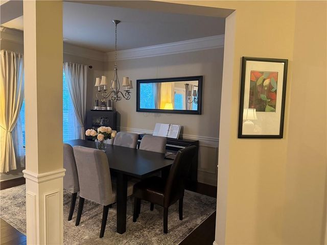 6210 Crested Moss Drive, Alpharetta, GA 30004