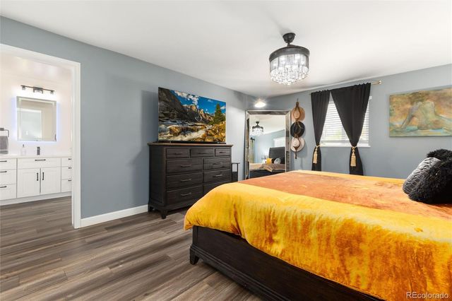 3231 S University Boulevard, Englewood, CO 80113