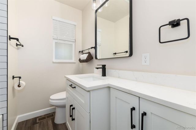 3231 S University Boulevard, Englewood, CO 80113