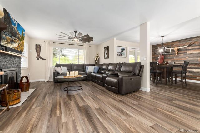 3231 S University Boulevard, Englewood, CO 80113