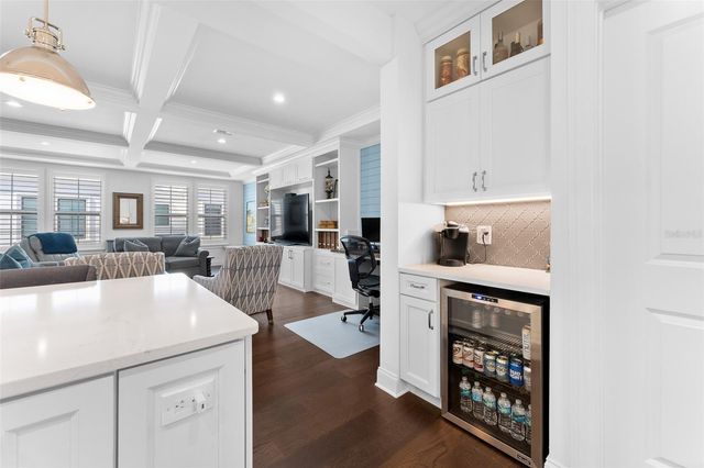 310 S HABANA AVENUE 5, Tampa, FL 33609