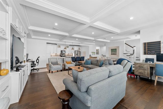 310 S HABANA AVENUE 5, Tampa, FL 33609