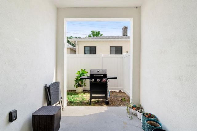 310 S HABANA AVENUE 5, Tampa, FL 33609