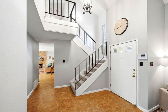 8430 TIMBER CREST ST, San Antonio, TX 78250
