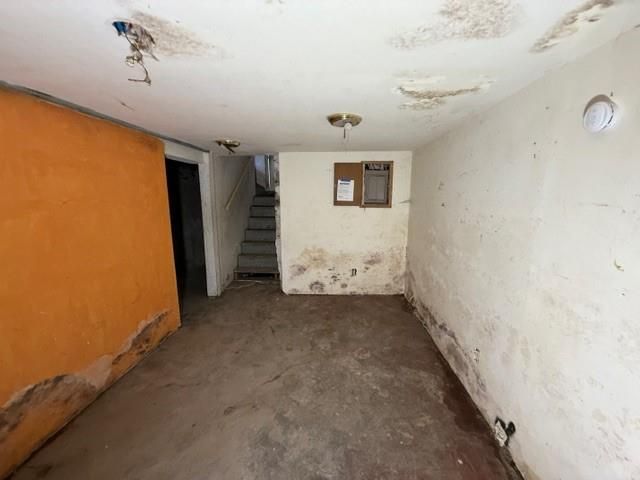 1123 Waverly Avenue, Kansas City, KS 66104