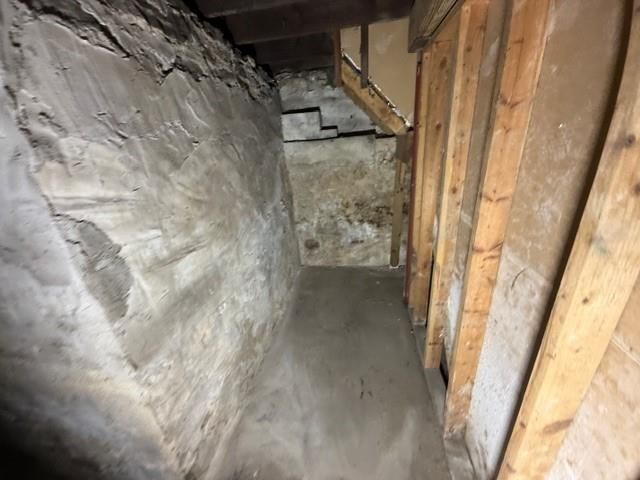 1123 Waverly Avenue, Kansas City, KS 66104