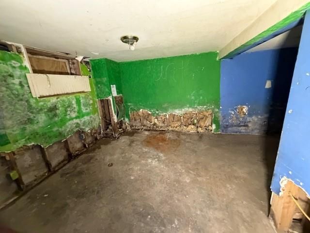 1123 Waverly Avenue, Kansas City, KS 66104