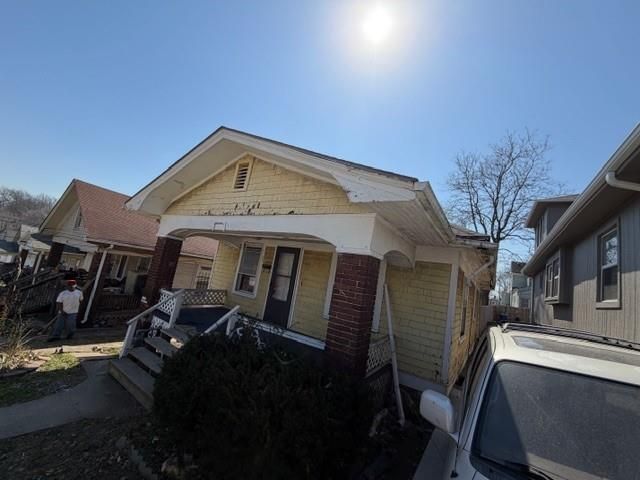 1123 Waverly Avenue, Kansas City, KS 66104