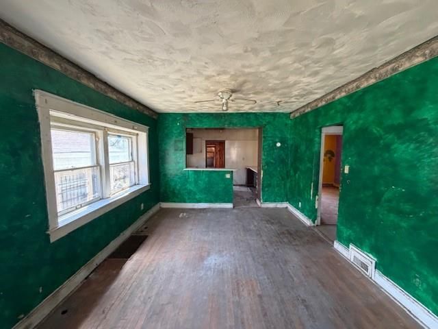 1123 Waverly Avenue, Kansas City, KS 66104