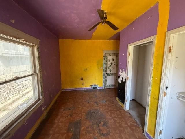 1123 Waverly Avenue, Kansas City, KS 66104