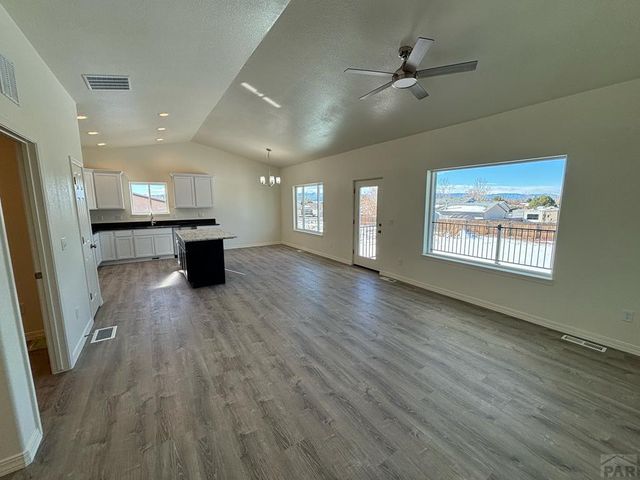 23 S Fairknoll Dr, Pueblo West, CO 81007