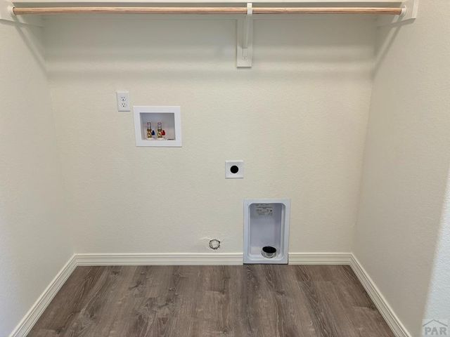 23 S Fairknoll Dr, Pueblo West, CO 81007