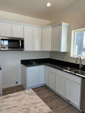 23 S Fairknoll Dr, Pueblo West, CO 81007