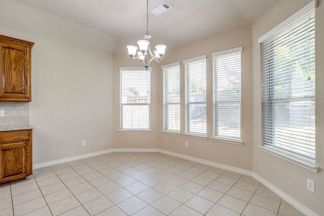 2209 Caroline Drive, Weatherford, TX 76087