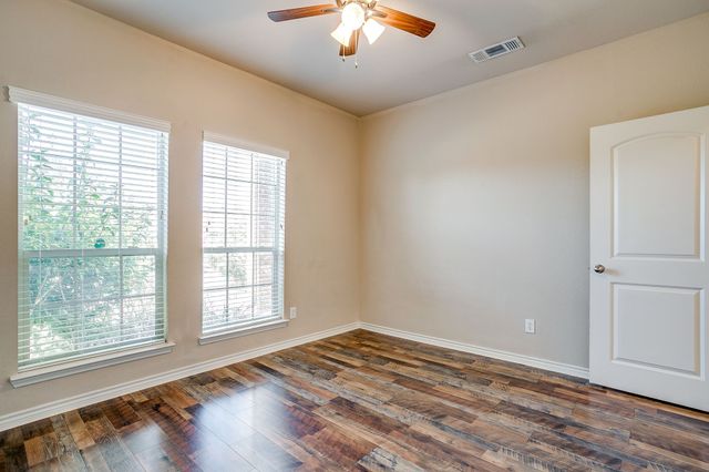 2209 Caroline Drive, Weatherford, TX 76087