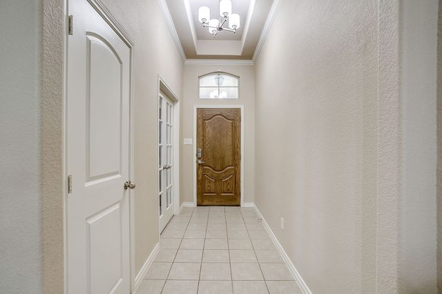 2209 Caroline Drive, Weatherford, TX 76087