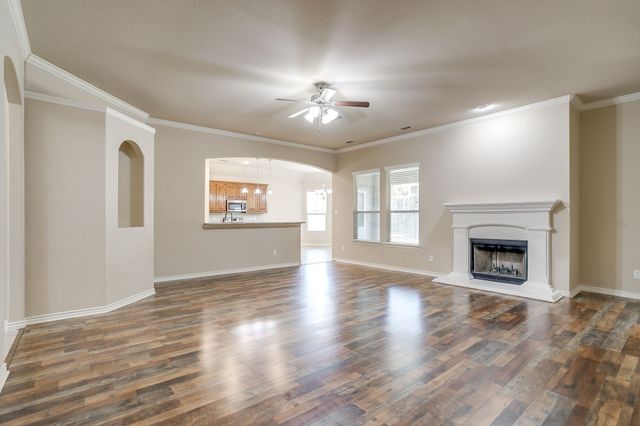 2209 Caroline Drive, Weatherford, TX 76087