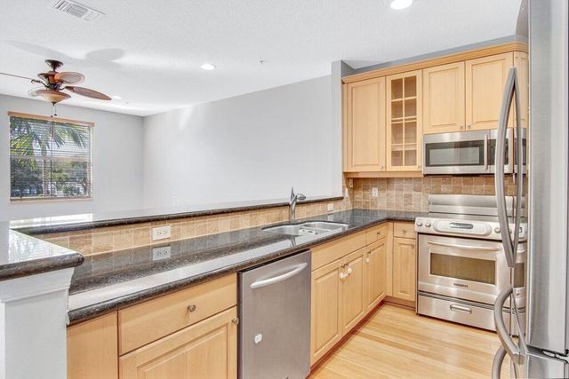 1383 Piazza Pitti, Boynton Beach, FL 33426