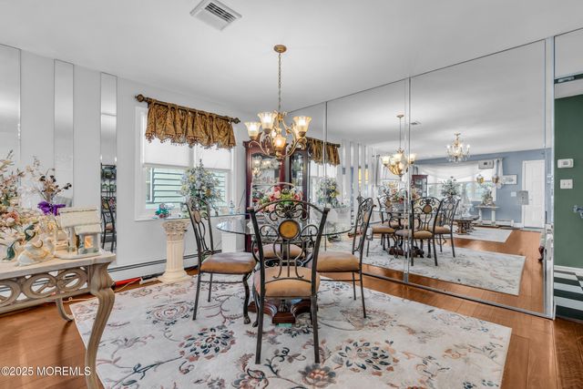 112 Santiago Drive, Toms River, NJ 08757