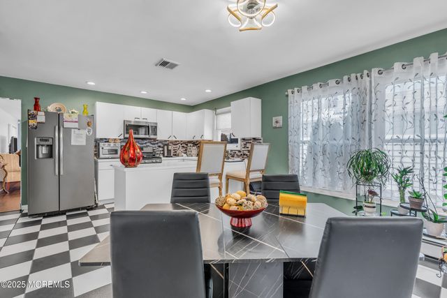 112 Santiago Drive, Toms River, NJ 08757