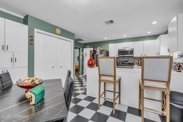 112 Santiago Drive, Toms River, NJ 08757