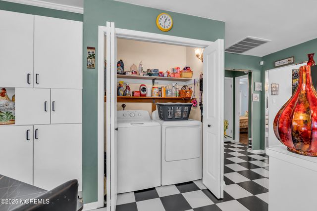 112 Santiago Drive, Toms River, NJ 08757