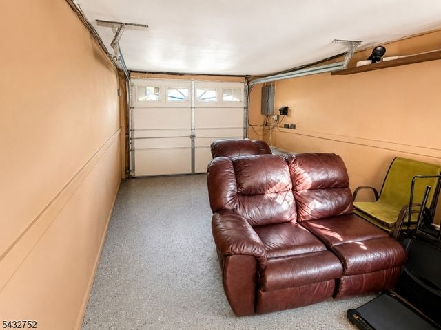 121 Mountain Ave, North Plainfield Boro, NJ 07060