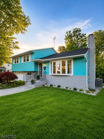 121 Mountain Ave, North Plainfield Boro, NJ 07060