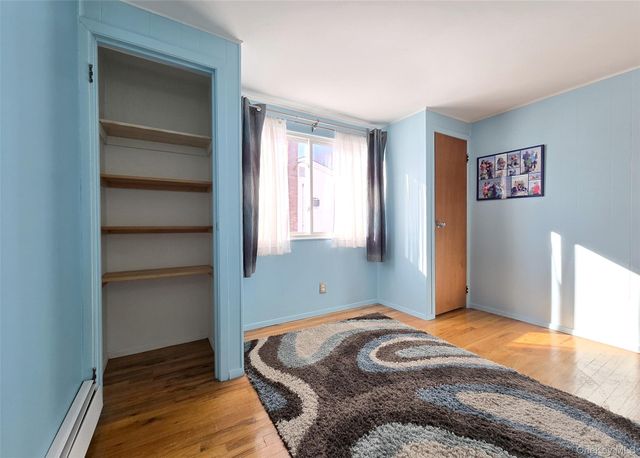 12 Galaxie Lane, Selden, NY 11784