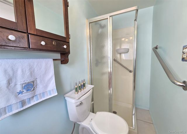 12 Galaxie Lane, Selden, NY 11784