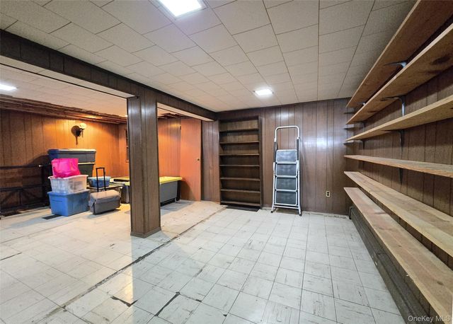 12 Galaxie Lane, Selden, NY 11784